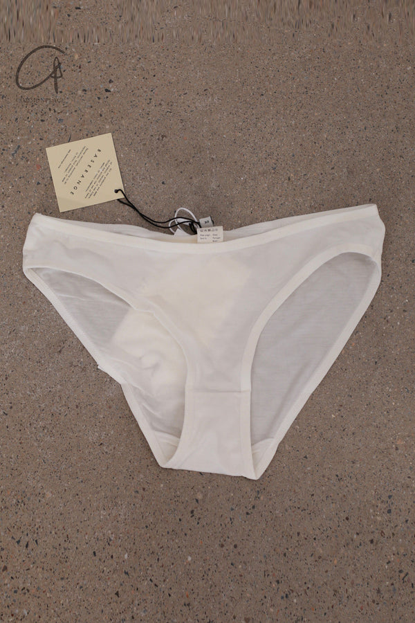 BASERANGE Flared Shorts UNBE Collection France Portugal BAS-UNBE-BL-000-UNDYED